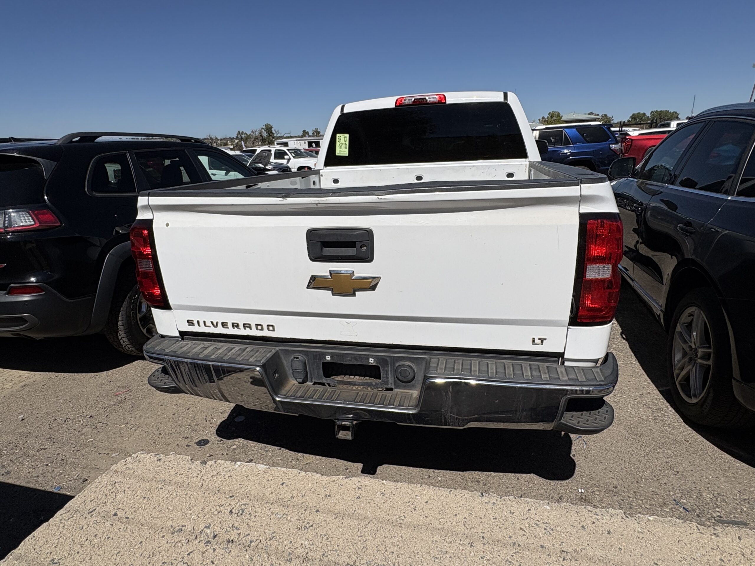 2016 Chevrolet Silverado 1500 LT 4WD Crew Cab - Image 4
