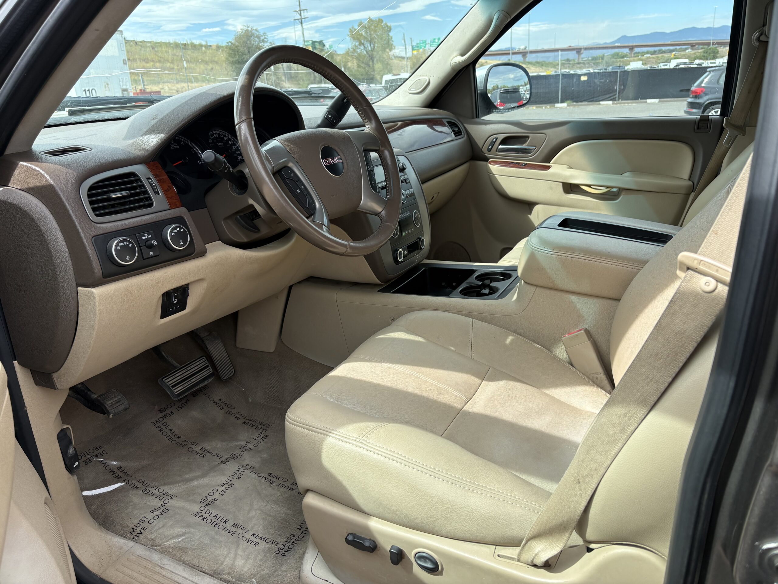 2012 GMC Sierra 1500 SLT 4WD Crew Cab - Image 6